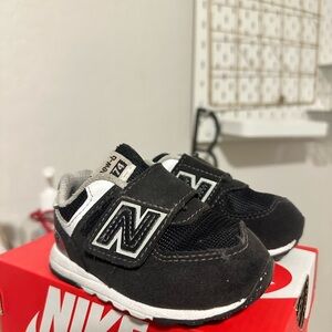 New Balance 574 Hook & Loop